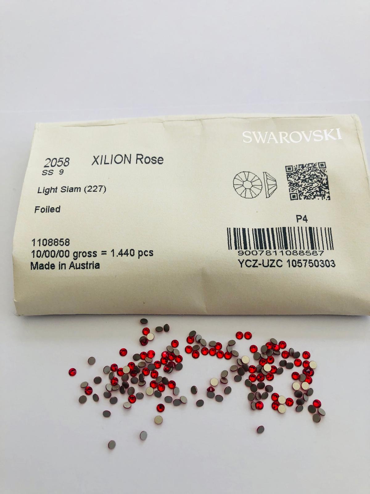 30pcs Tooth Gems Swarovski® Light Siam non hotfix ss9 Rhinestones Flatbacks