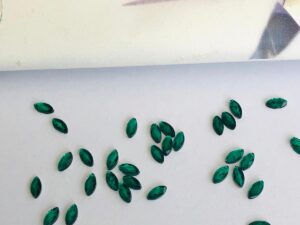 10pcs Tooth Gems Preciosa® Horse Eye Emerald Lead-Free Gems Non hotfix foiled 2x4mm Rhinestones Flatbacks Make your Tooth Butterfly