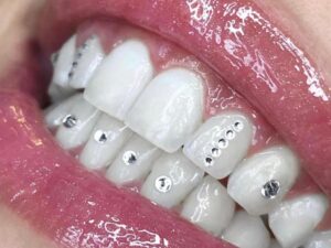 120pcs Mix Tooth Gem Swarovski® Wheel Mix Crystal ss3, ss4,ss6,ss8, ss9,ss10 Lead free Non hotfix foiled Rhinestone Flatback ref: 2058