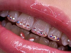 100pcs Mix Tooth Gem Swarovski® Wheel Mix AB Crystal ss3, ss4, ss6, ss8 Lead free Non hotfix foiled Rhinestone Flatback ref: 2058