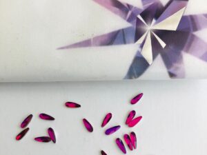 10pcs Tooth Gems Preciosa® Flame red/ purple Drops 2x6mm Lead-Free Crystal Gems Non hotfix foiled Austrian Rhinestones Flatbacks