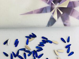 10pcs Tooth Gems Preciosa® Dark Sapphire Drops 2x6mm Lead-Free Crystal Gems Non hotfix foiled Austrian Rhinestones Flatbacks