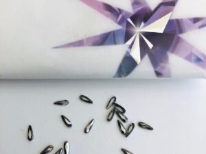 10pcs Tooth Gems Preciosa® Jet Hermatite Drops 2x6mm Lead-Free Crystal Gems Non hotfix foiled Austrian Rhinestones Flatbacks