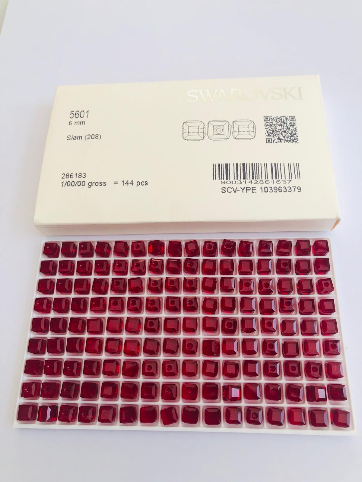 10pcs Swarovski® 6mm Siam Cubic Beads ref: 5601