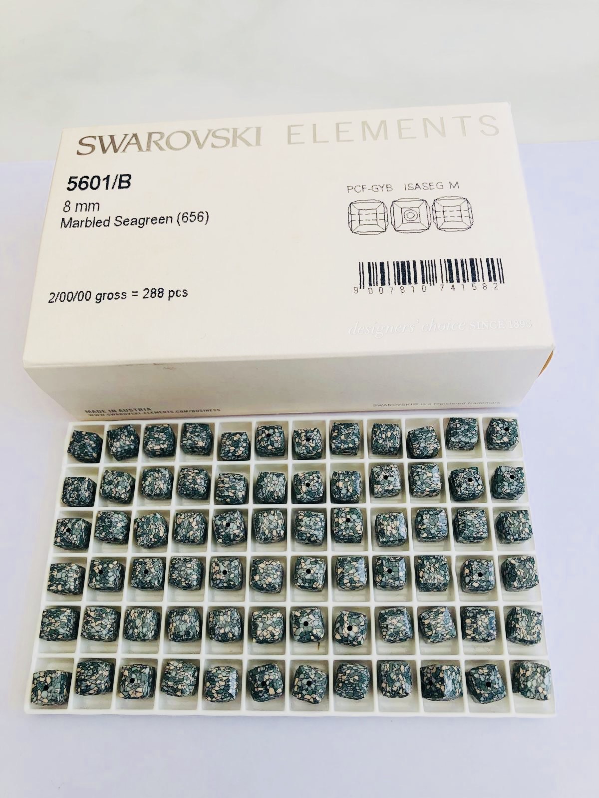 20pcs Swarovski® 8mm Marbled Seagreen Cubic Beads ref: 5601/B