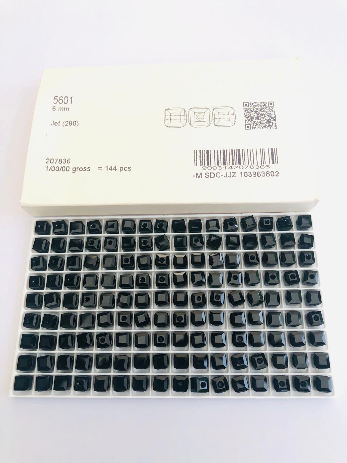 10pcs Swarovski® 6mm Jet Black Cubic Beads ref: 5601