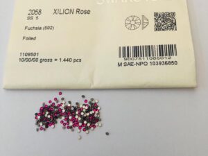 30pcs  Swarovski® Fuschia non hotfix  ss5  Rhinestones  Flatbacks 2058