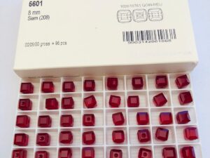 Alternative view of 10pcs Swarovski® 8mm Siam Cubic Beads ref: 5601